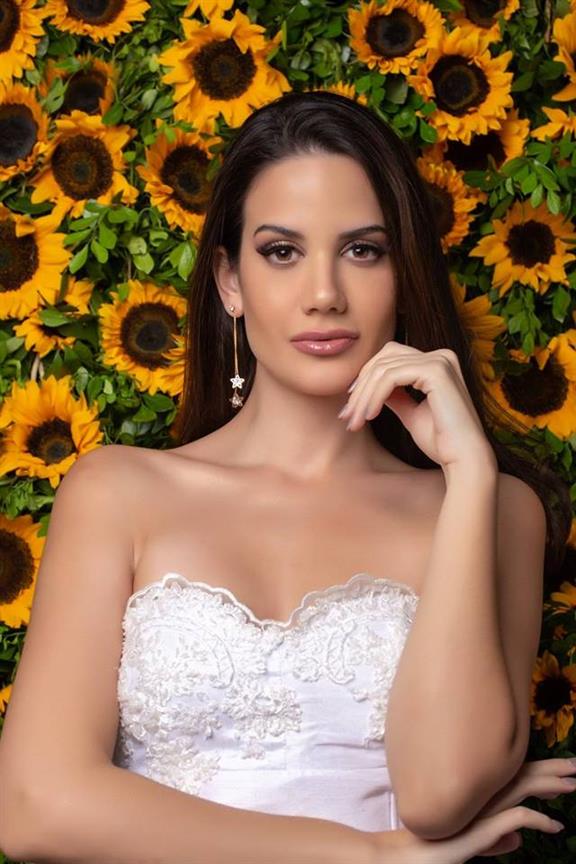 Sonia Augusta Luna Menéndez from Guayaquil, Guayas (Age: 24 Years/ Height 178 cm)